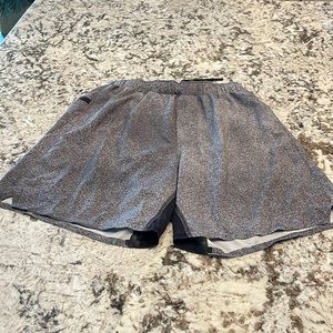 Lulu lemon men shorts size small